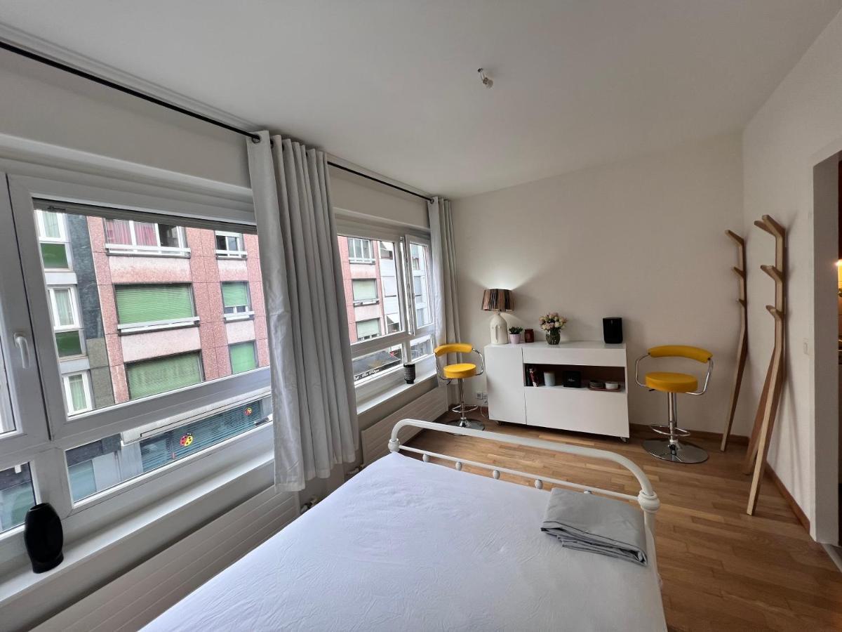 Private Stylish Modern Studio In The City Centre * Ginebra